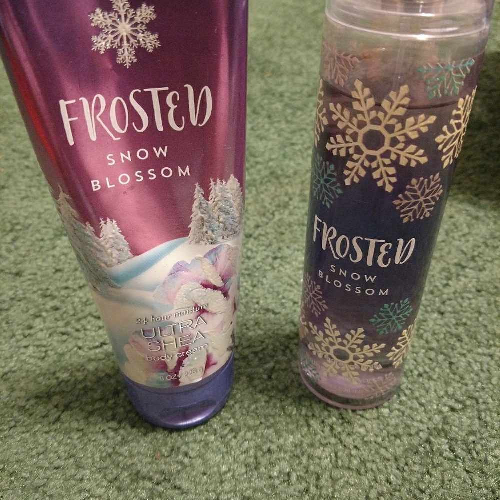 Frosted snow blossom body cream and body spray